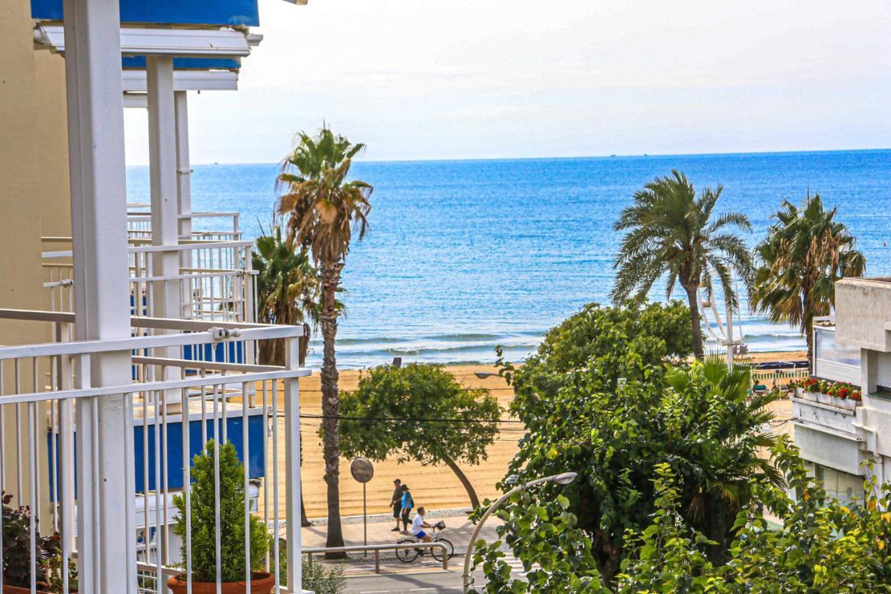 Coral Cambrils Exterior foto