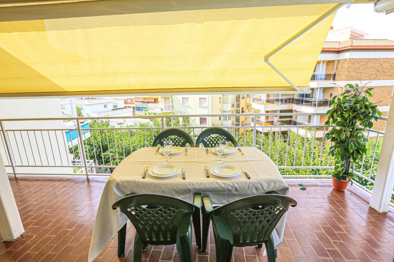 Coral Cambrils Exterior foto